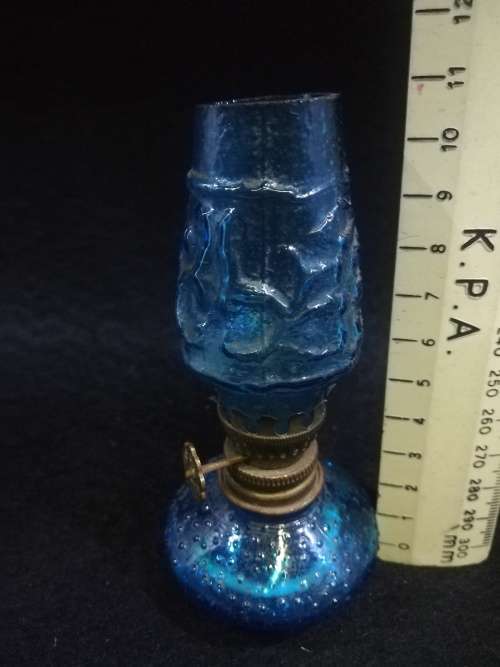 Small oil lamp