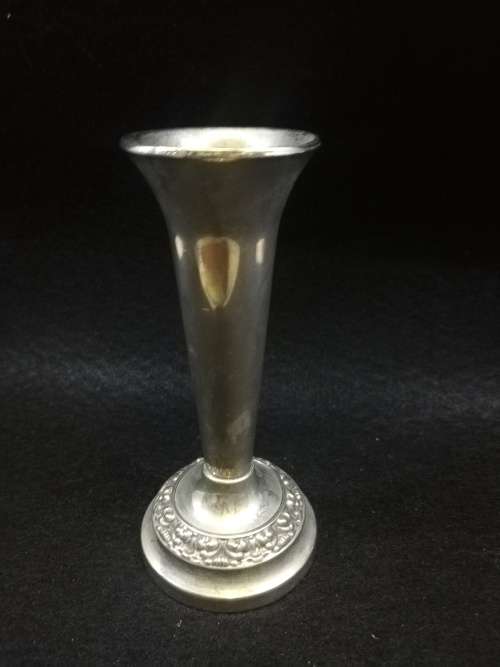 Vintage bud vase