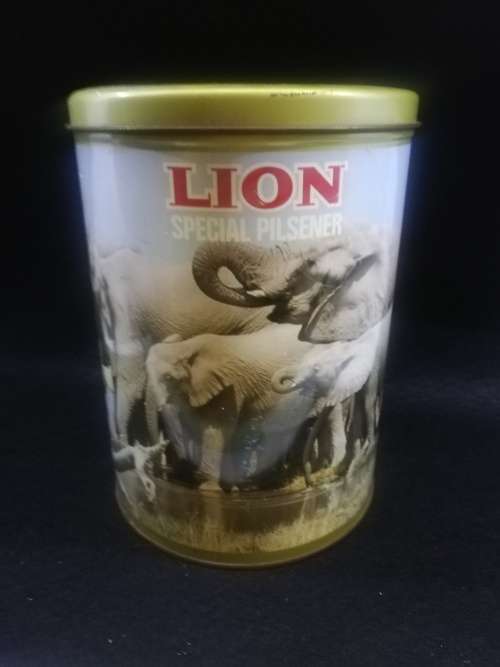 Lion special pilsener beer tin