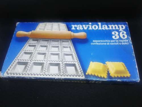 36-Imprint Raviolamp Classici Mold & Rolling Pin Set