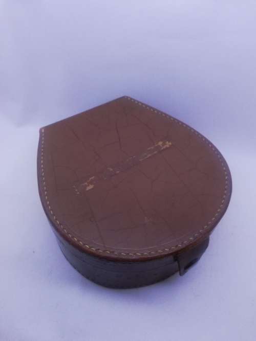 Collar box