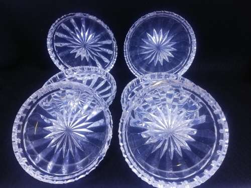 Set of 6 heavy cut glass/crystal shallow bowls - like new