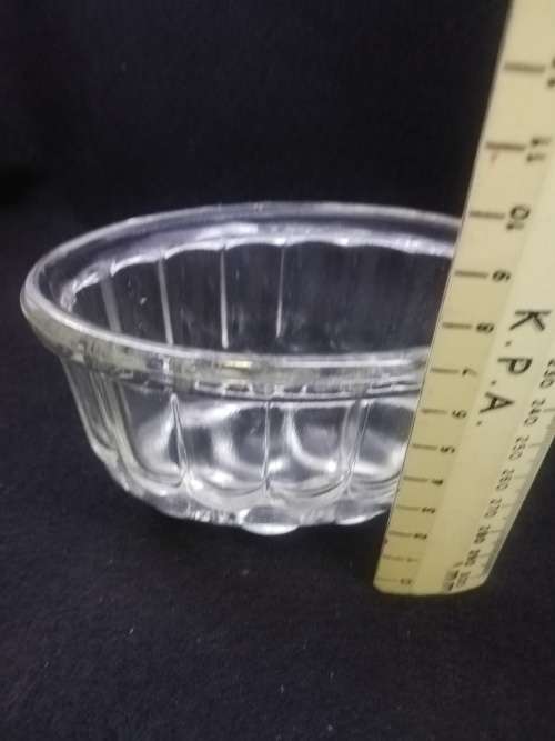 Glass jelly mold