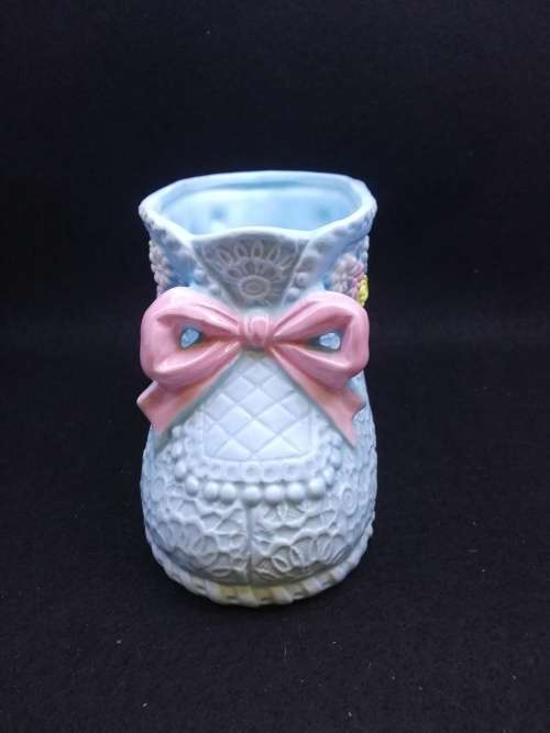 Nursery planter - blue boot