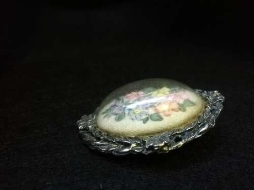 Domed handmade brooch