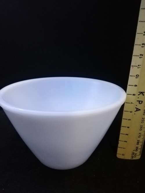 Small Milk glass mixing bowl