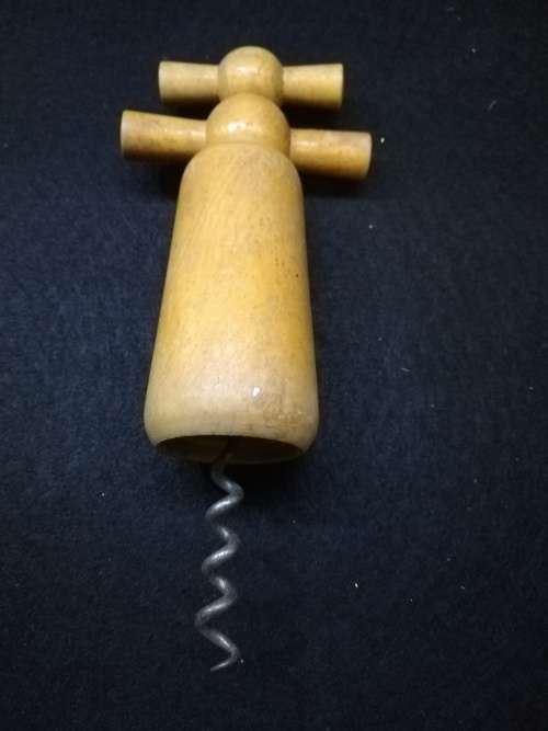 Barrel corkscrew - wood