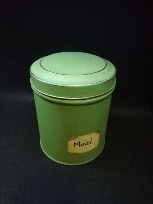 Vintage Tala storage tin - hinged lid