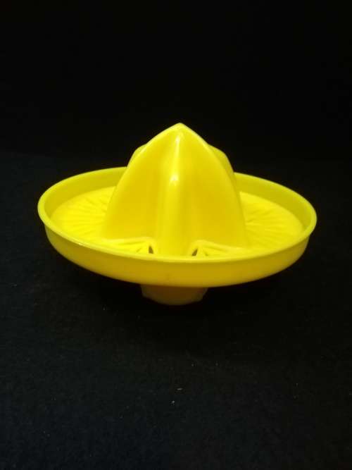 Citrus juicer