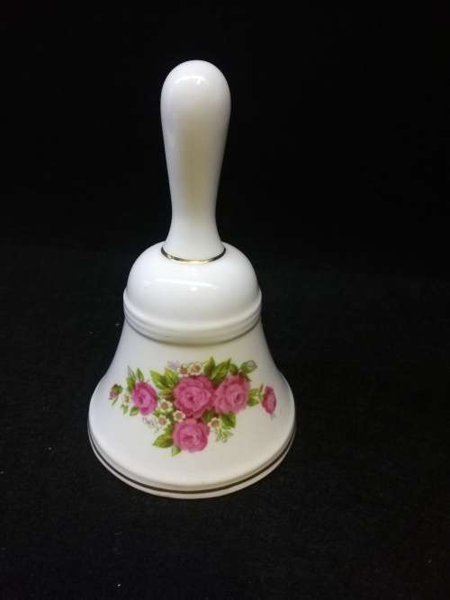 BWA porcelain bell