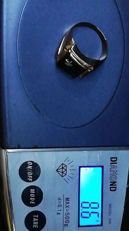 BIG Vintage Gold  could be 14k Onyx and diamond men`s ring, markings worn off so carat not confirmed