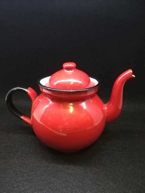 Red enamel round tea pot - made in Poland