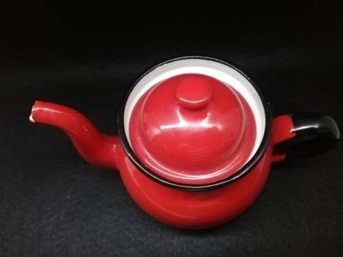 Red enamel round tea pot - made in Poland