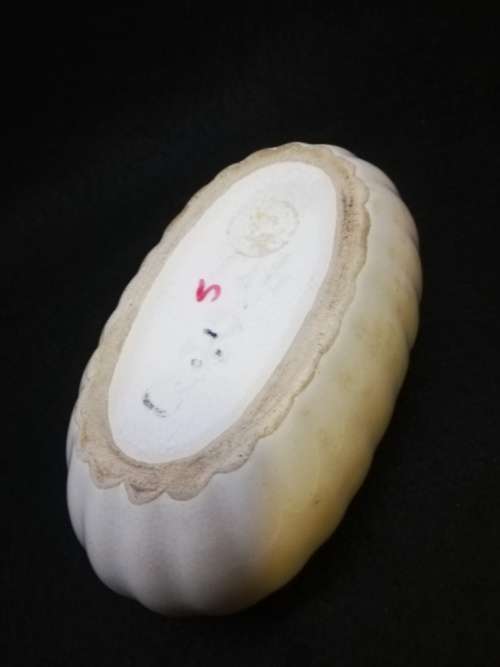 Oval Vintage vase - small hairline crack