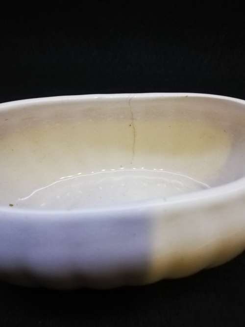 Oval Vintage vase - small hairline crack