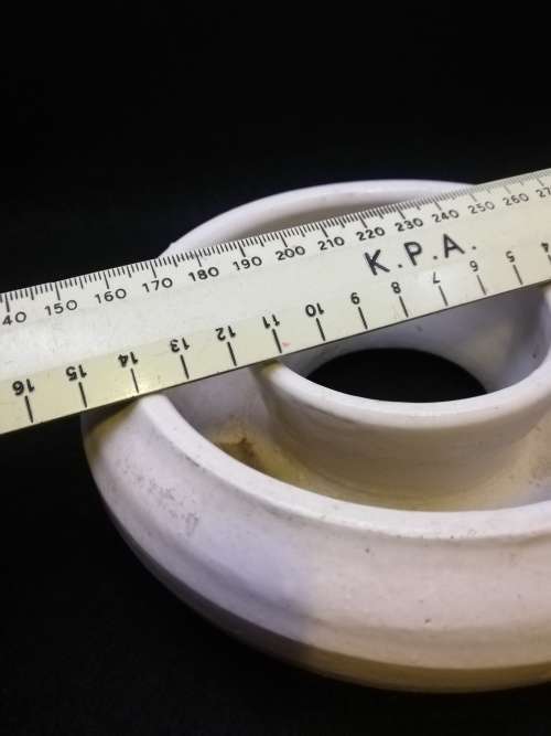 Round posy vase
