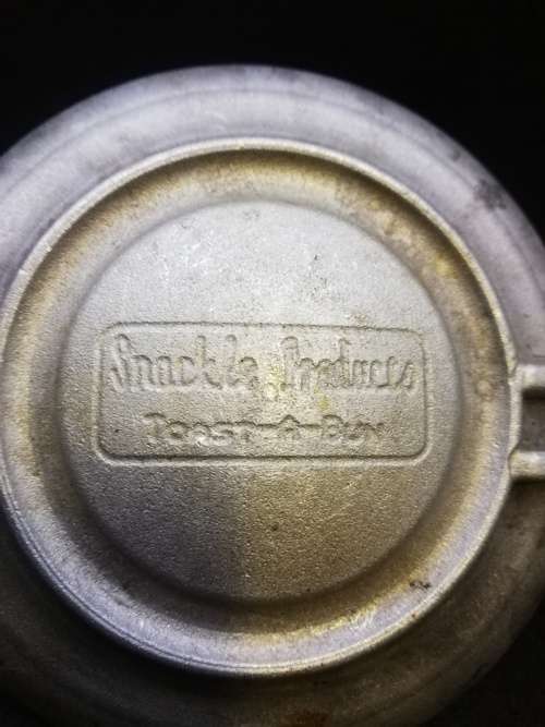 Snackle jaffle maker