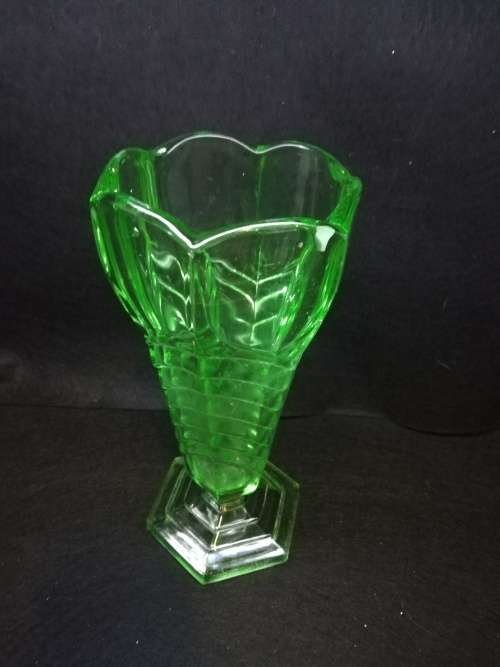 Art Deco green Uranium glass vase Chevron design