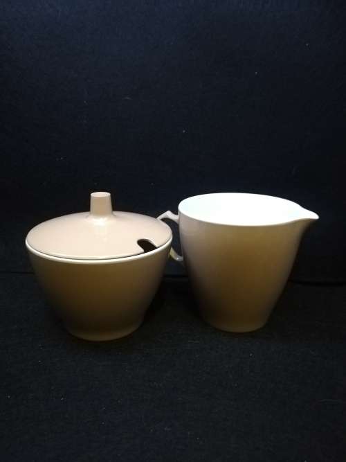 Eileen melamine milk and sugar