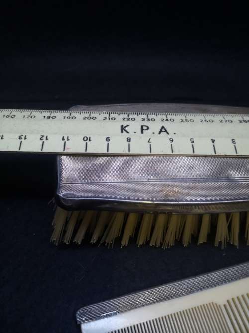 Vintage brush and comb - hallmarked silver - I don`t know the silver weight