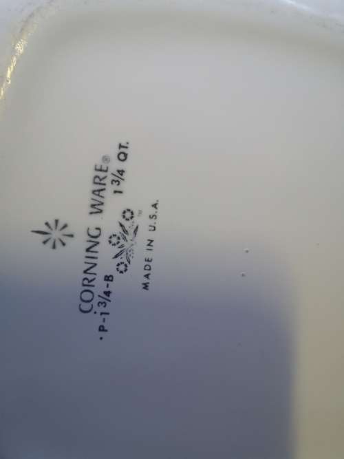 Corning ware P-1 3/4-B - made in USA
