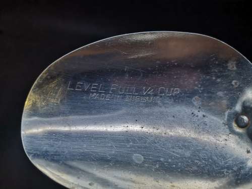 1/4 cup scoop - made in England