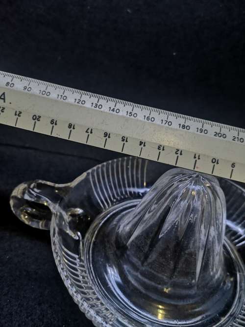 Glass juicer