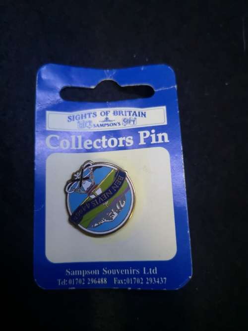 Vintage Ben Nevis 4406ft collectors pin