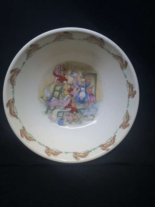 ROYAL DOULTON BUNNYKINS bowl