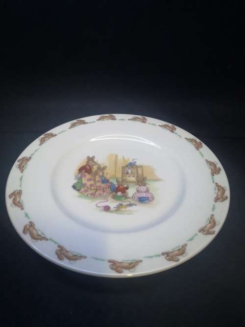 ROYAL DOULTON BUNNYKINS plate 20cm
