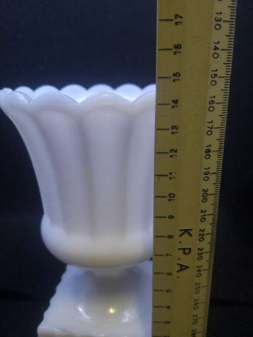 Milk glass vase