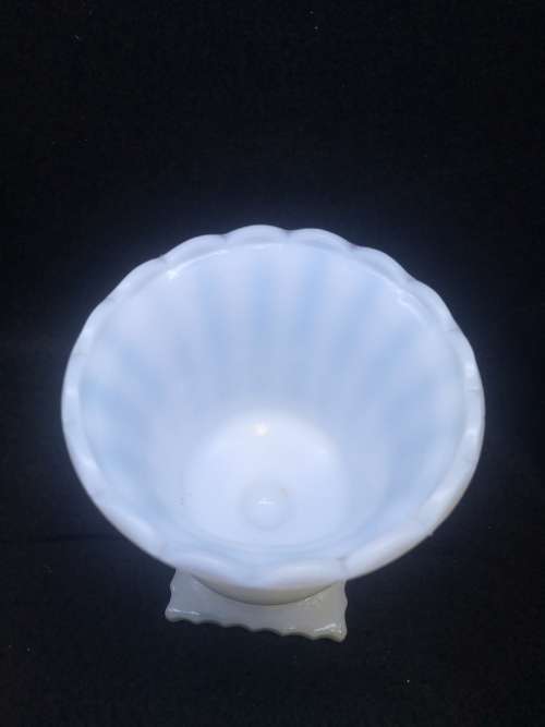Milk glass vase