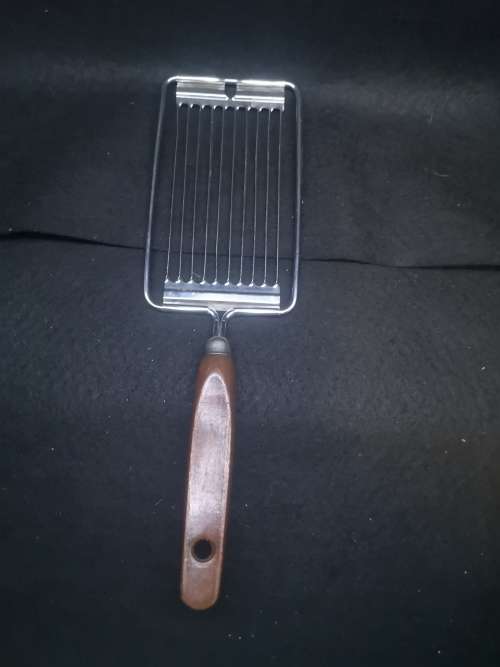 Skyline tomato cutter