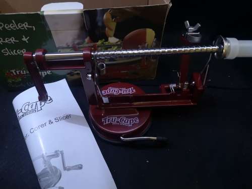 Apple peeler, corer + slicer - Tru Cape