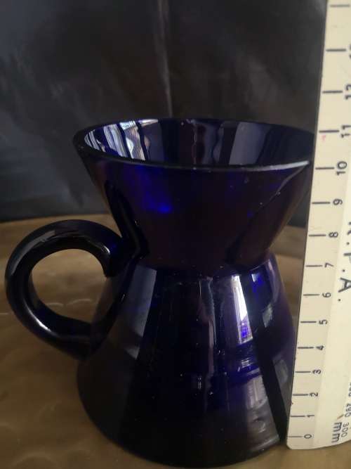 Blue glass jug - has a crack but still lovely