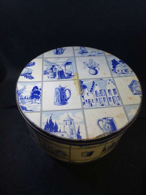 Cake tin - Baumanns