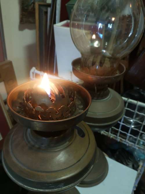 Pair oil lamps - brass