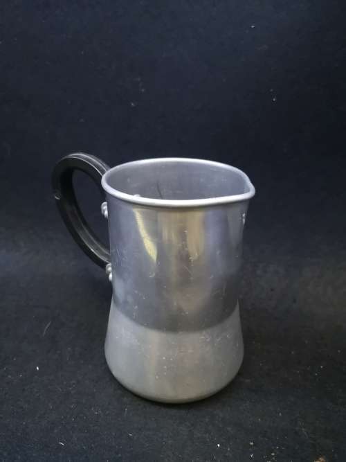 Hart jug - small