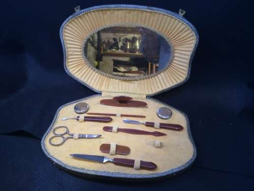 Bakelite? Manicure set