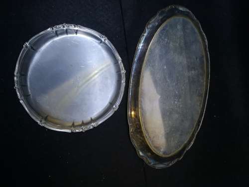 2 small Tray`s