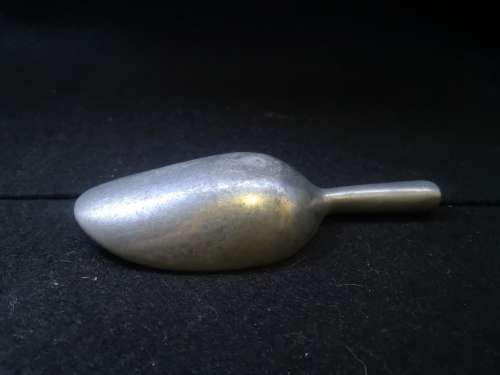 Aluminum scoop
