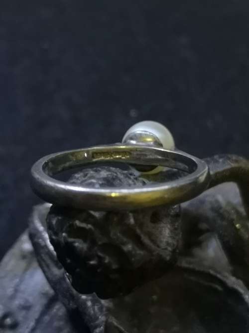 925 Silver pearl ring
