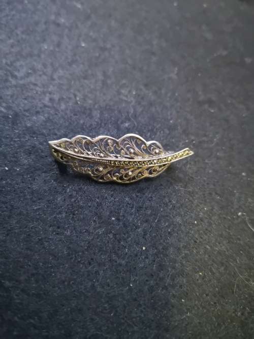 925 Silver leaf brooch