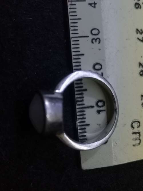 925 Silver ring with white glass
