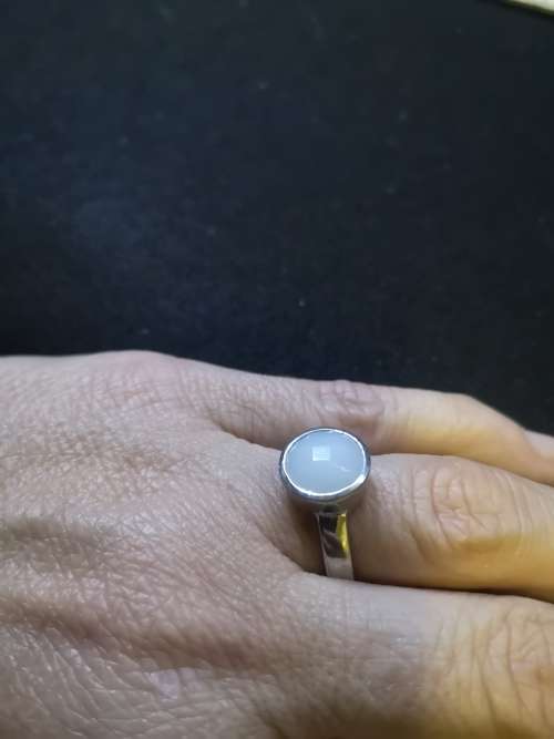 925 Silver ring with white glass