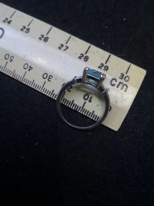 925 Silver ring with aqua color stone