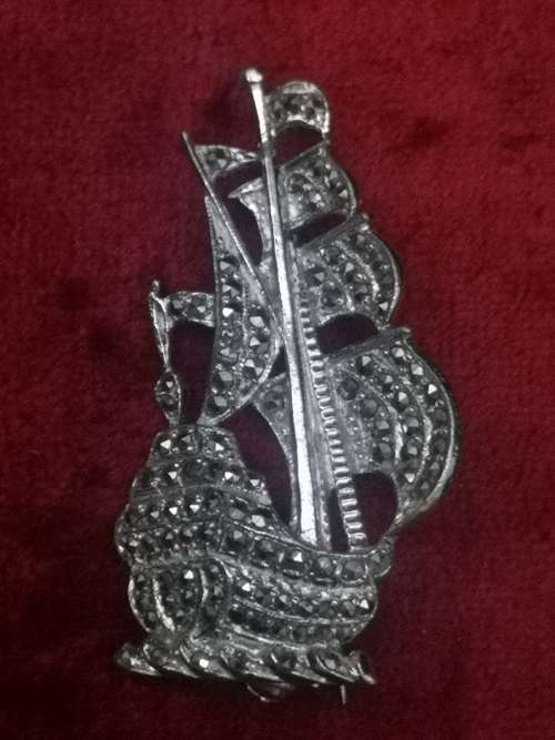 Vintage Marcasite brooch