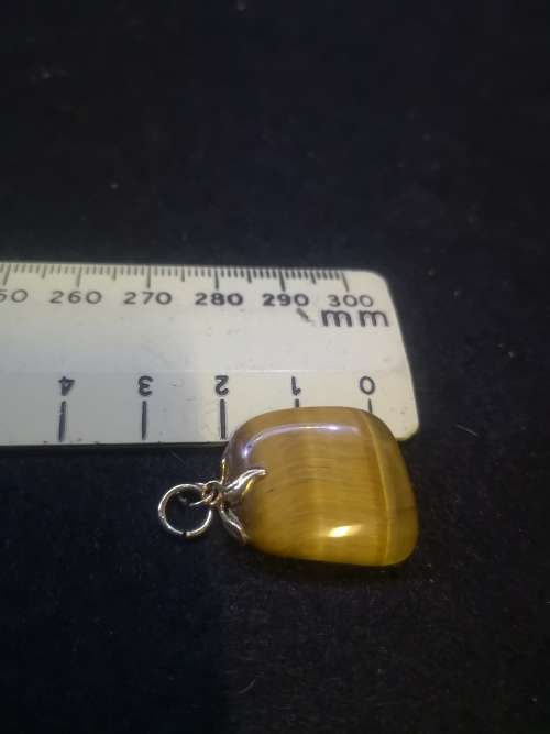 Pretty Tiger eye pendant