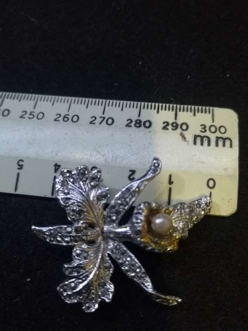 Vintage marcasite brooch