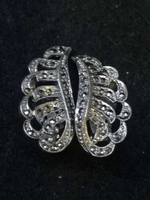 Vintage marcasite clip on earrings